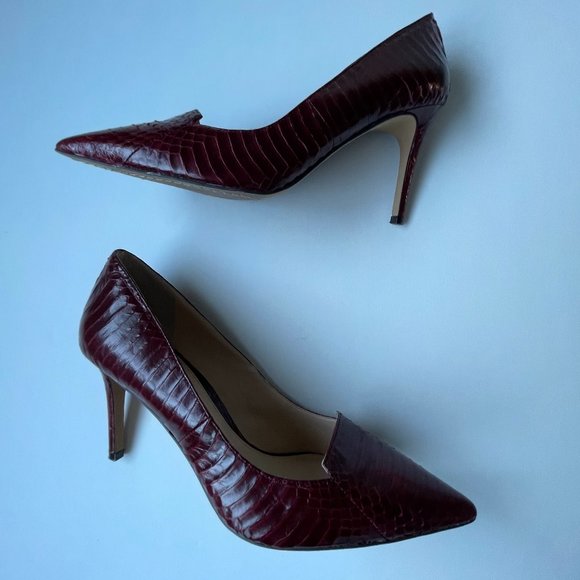 Vince Camuto Heels Pointy Toe Pumps Heels With Snake Print Plum Redish EUC - Picture 6 of 16